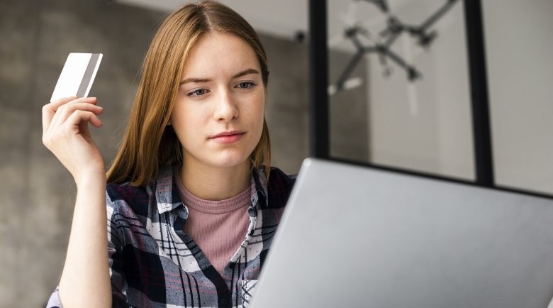 В Татарстане в 4 раза увеличили доплату молодым педагогам. Выплаты начнутся в декабре - Новости организации