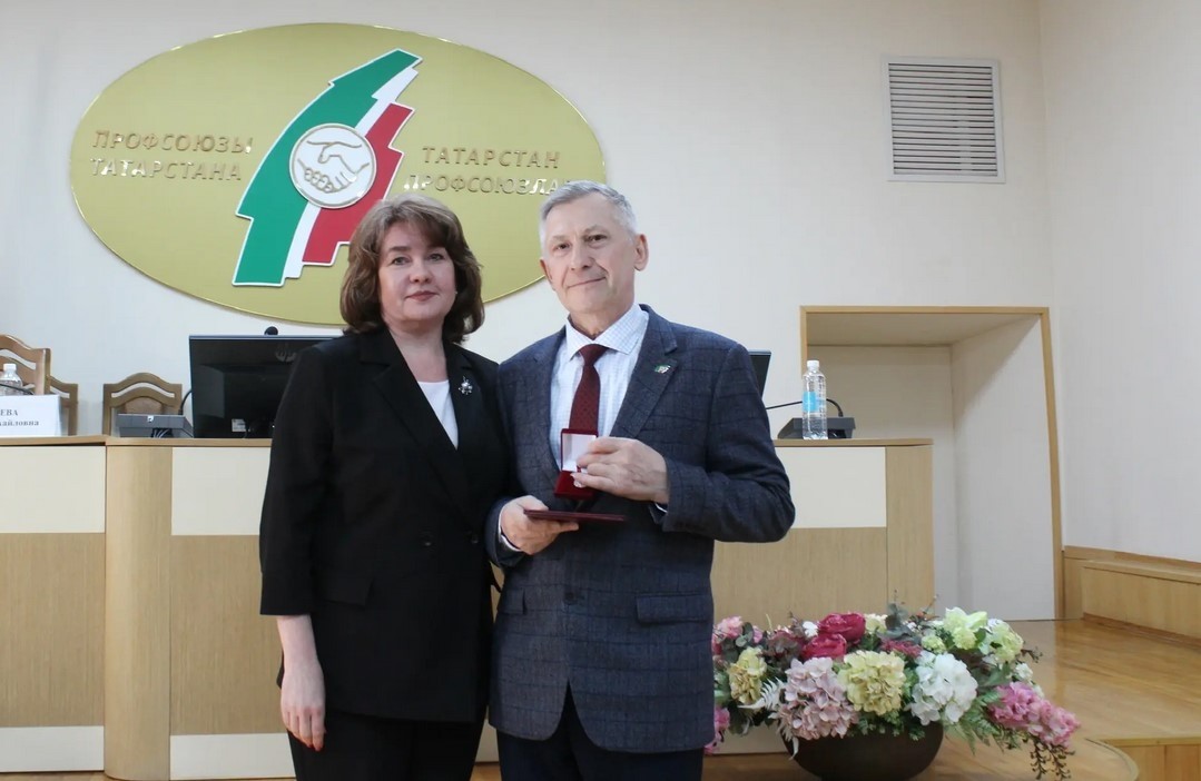 Высокая награда: Флорит Халиуллин стал лауреатом премии имени В.М. Яковлева - Новости организации